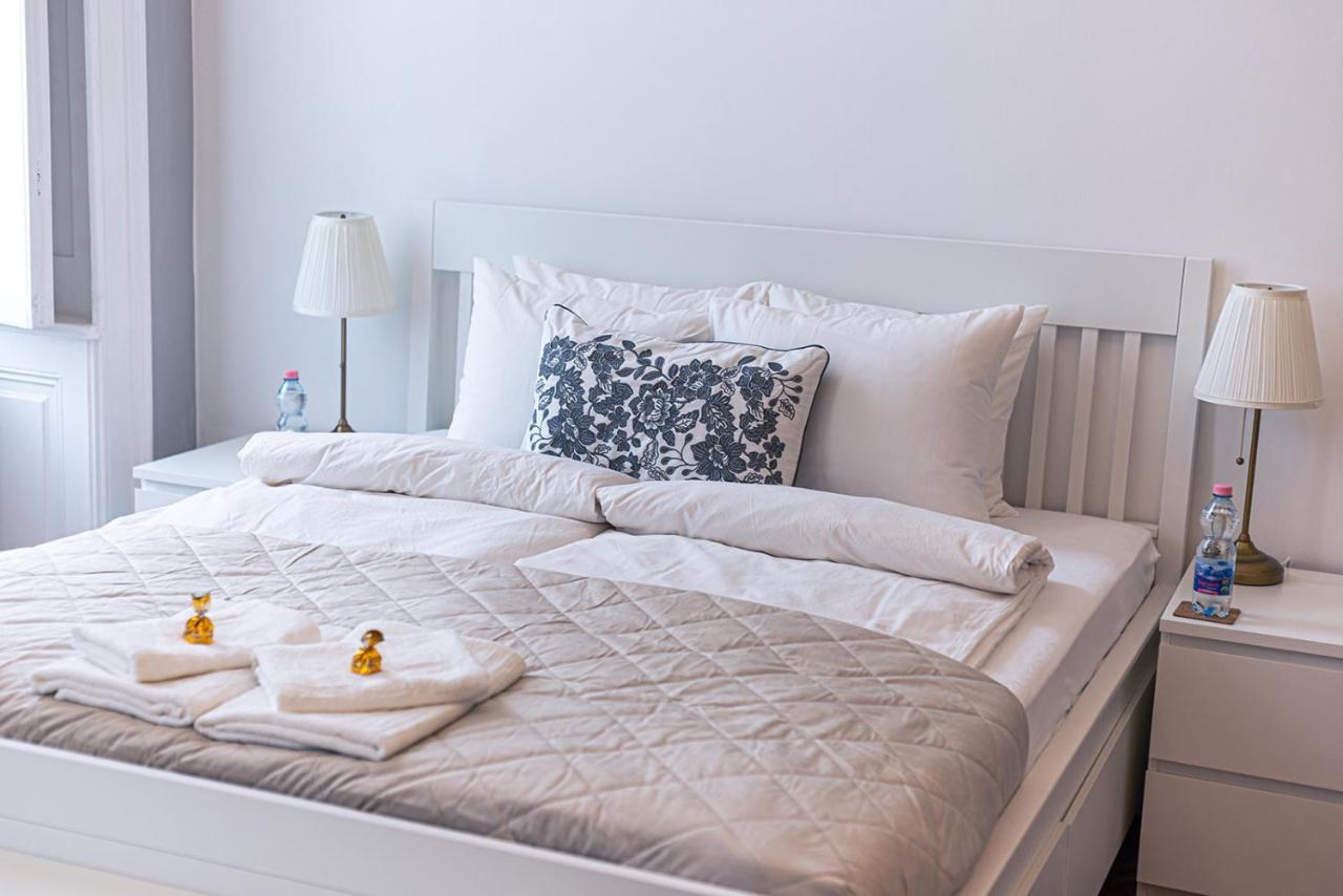 Joy Apartments On Kiraly Street Budapest Luaran gambar