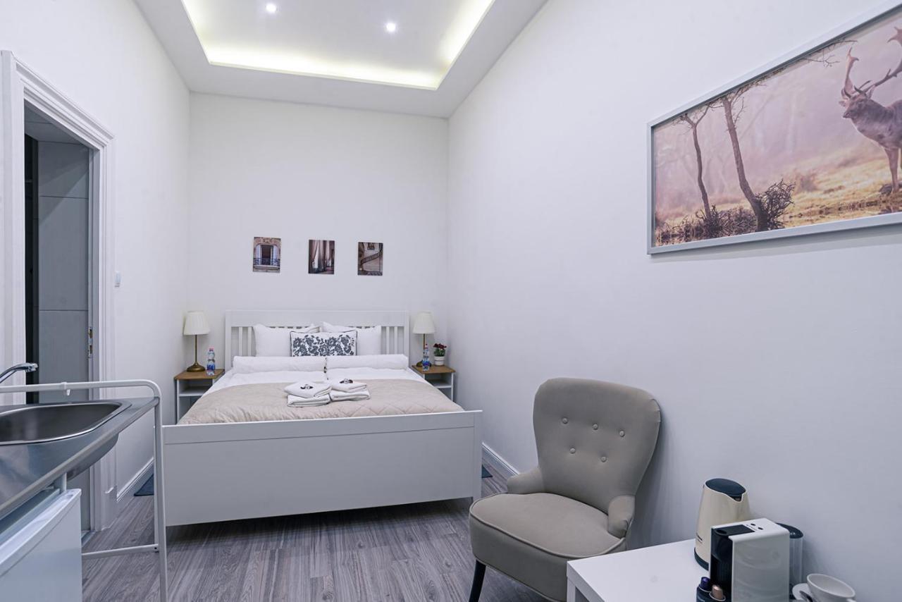 Joy Apartments On Kiraly Street Budapest Luaran gambar