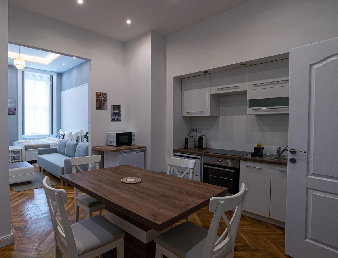 Joy Apartments On Kiraly Street Budapest Luaran gambar
