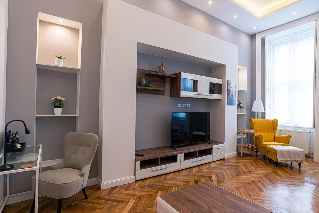 Joy Apartments On Kiraly Street Budapest Luaran gambar